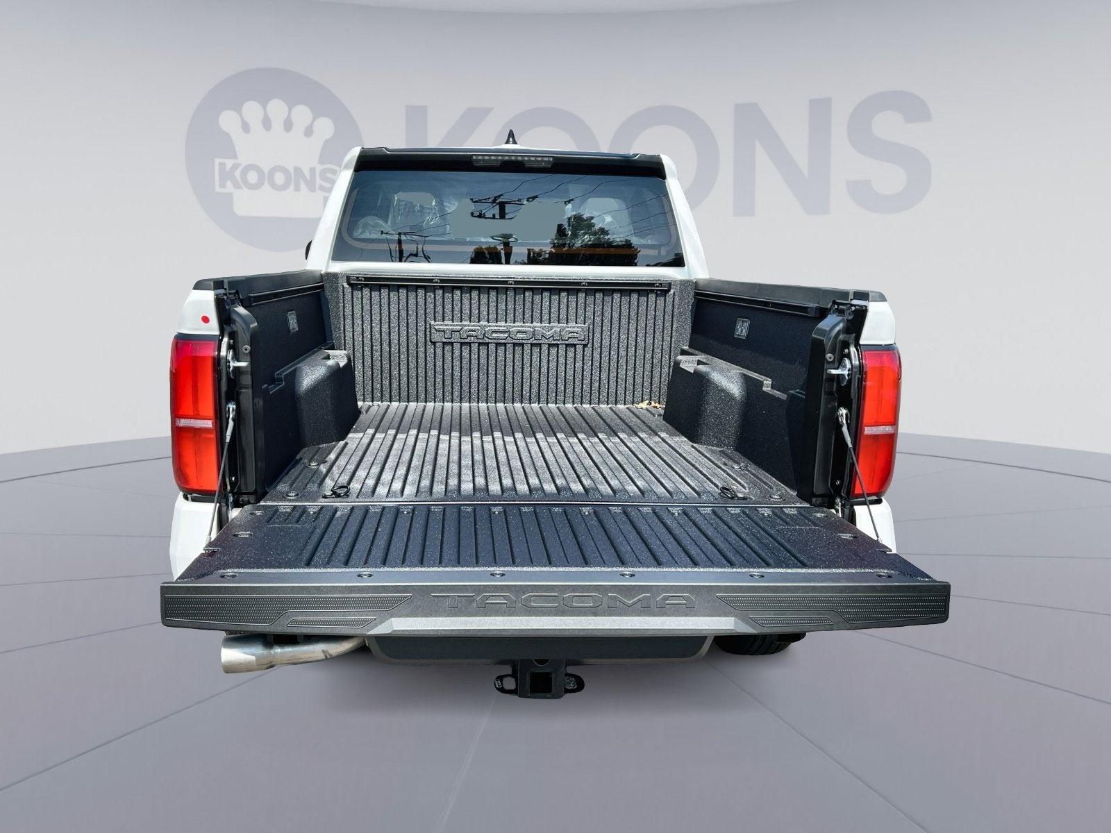 2025 Toyota Tacoma SR5 - Photo 34