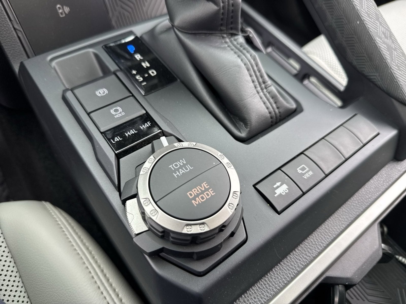 2025 Toyota Tacoma Hybrid Limited