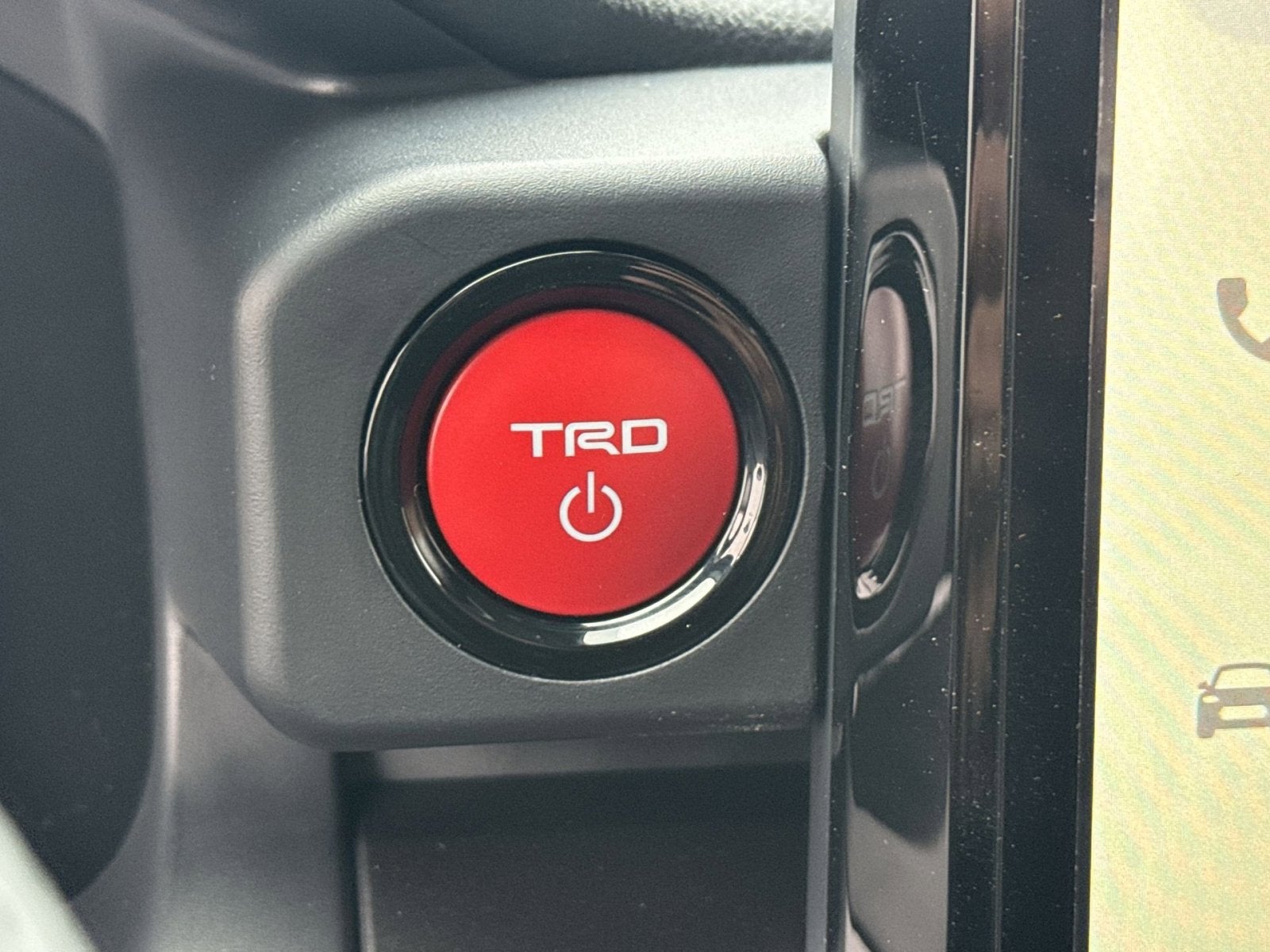 2026 Toyota Tacoma Hybrid TRD Off Road