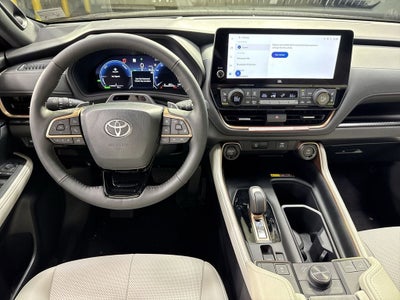 2026 Toyota Grand Highlander Hybrid MAX Platinum