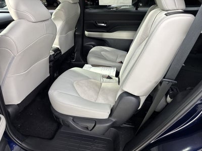 2026 Toyota Grand Highlander Hybrid MAX Platinum