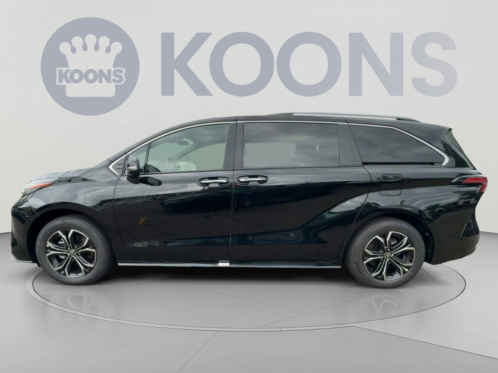 2026 Toyota Sienna Platinum