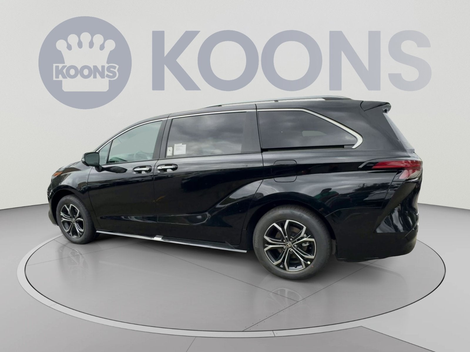 2026 Toyota Sienna Platinum