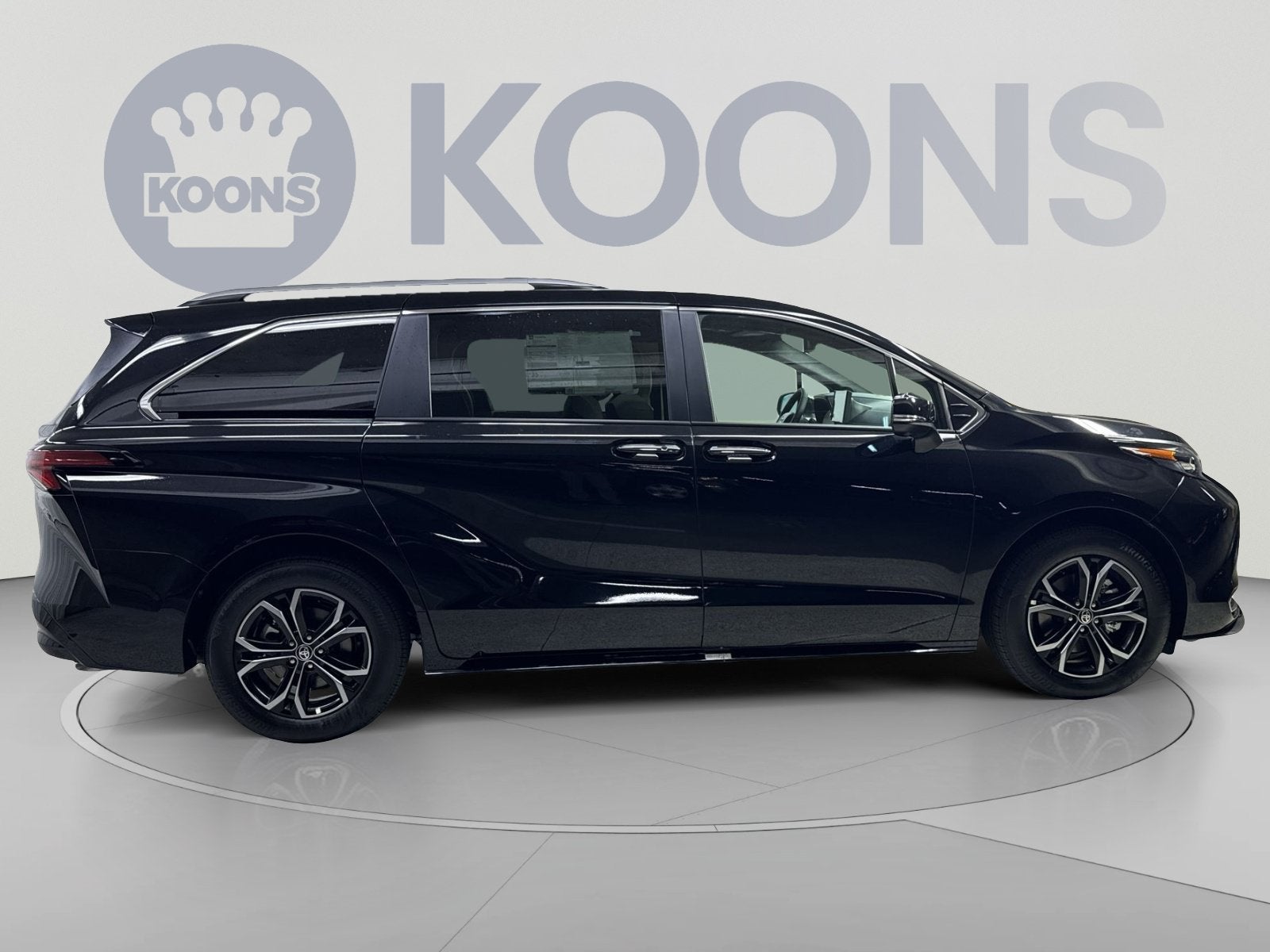 2026 Toyota Sienna Platinum