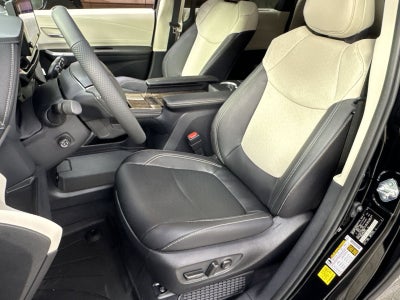 2026 Toyota Sienna Platinum