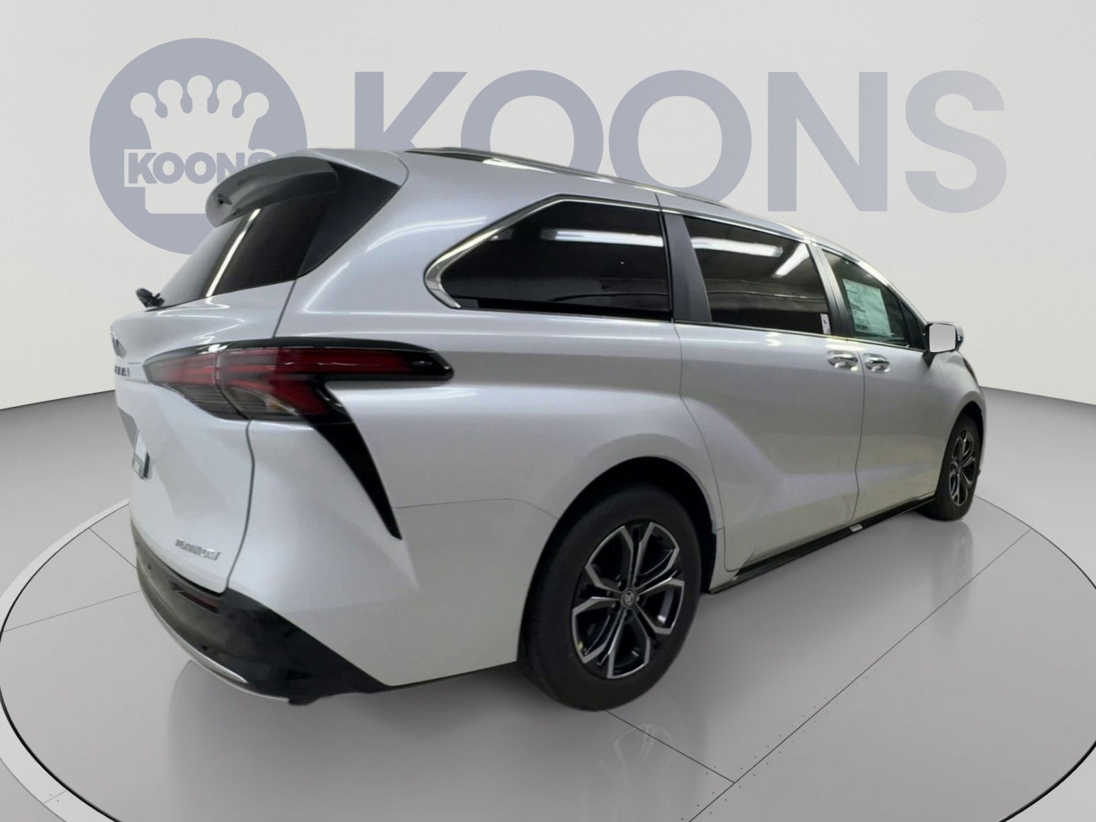 2026 Toyota Sienna Platinum