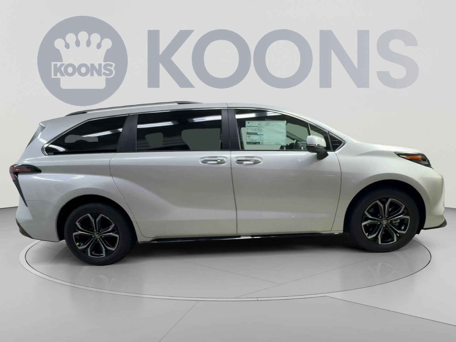2026 Toyota Sienna Platinum