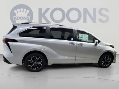 2026 Toyota Sienna Platinum