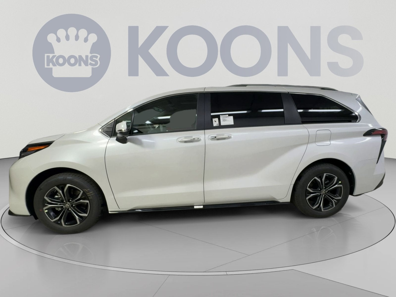 2026 Toyota Sienna Platinum