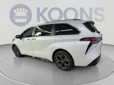 2026 Toyota Sienna Platinum
