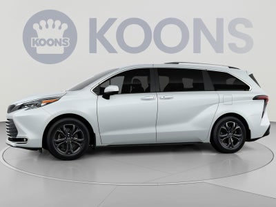 2026 Toyota Sienna Platinum
