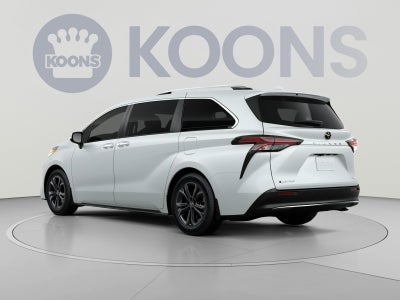 2026 Toyota Sienna Platinum