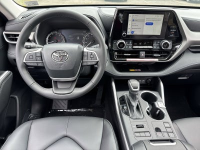 2026 Toyota Highlander XLE