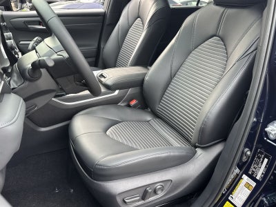 2026 Toyota Highlander XSE