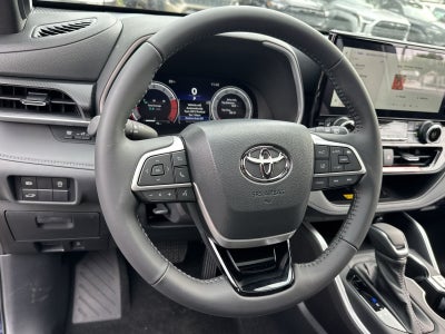 2026 Toyota Highlander XSE