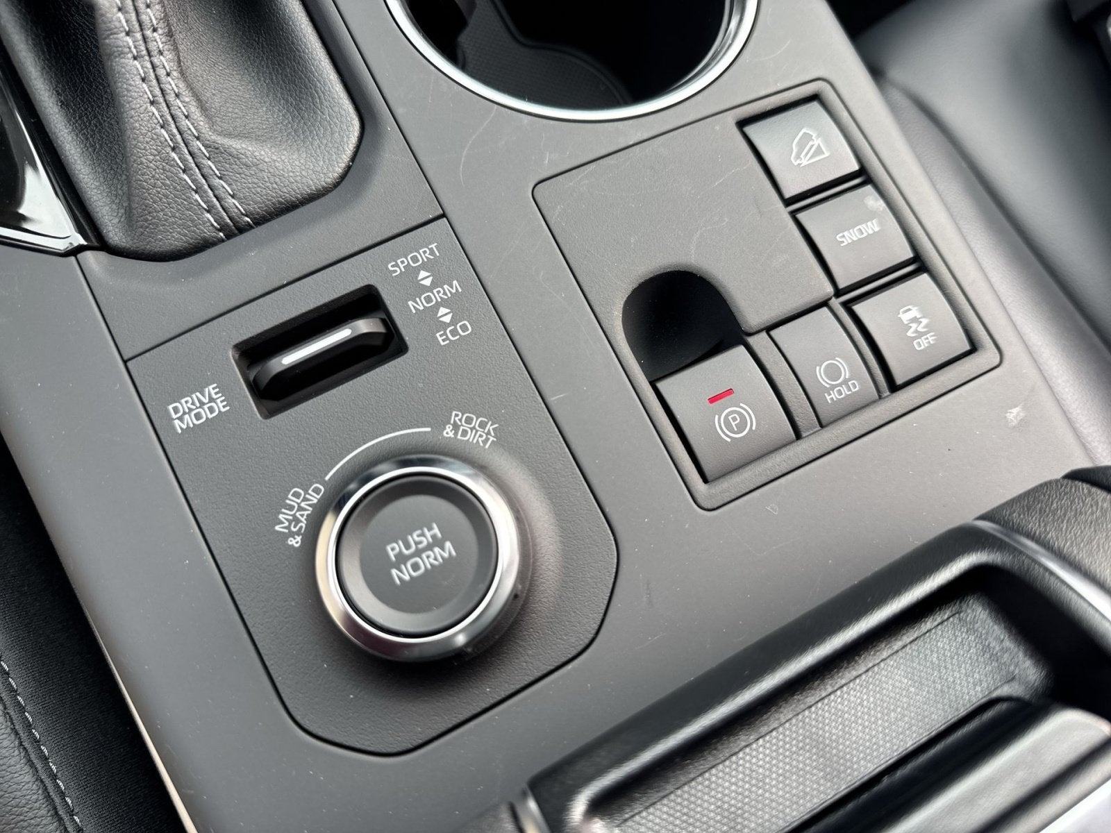 2026 Toyota Highlander XSE