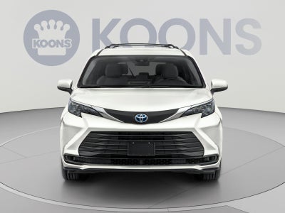 2026 Toyota Sienna LE
