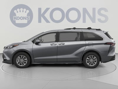 2026 Toyota Sienna XLE