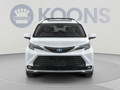2026 Toyota Sienna XLE