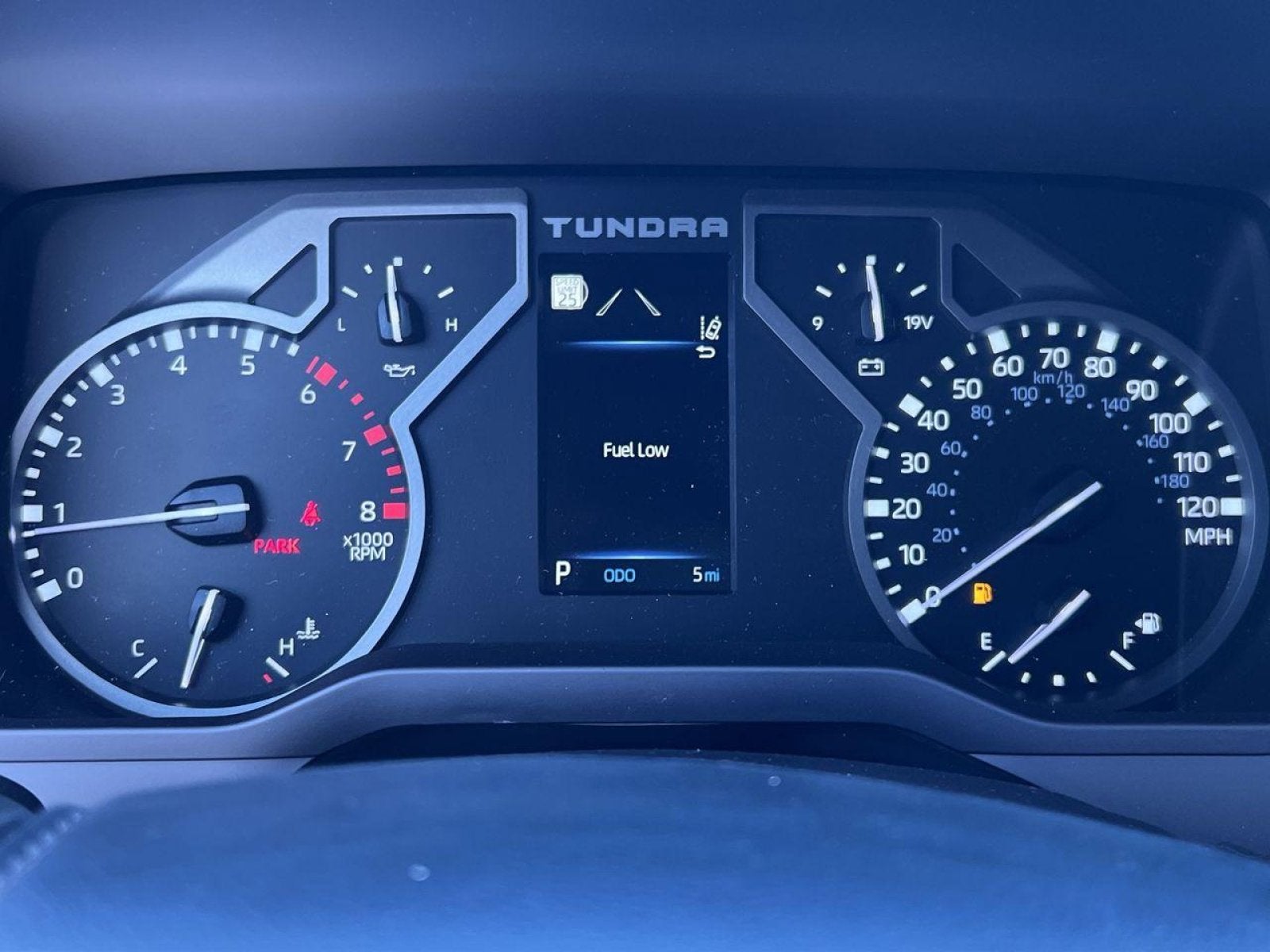 2024 Toyota Tundra SR5