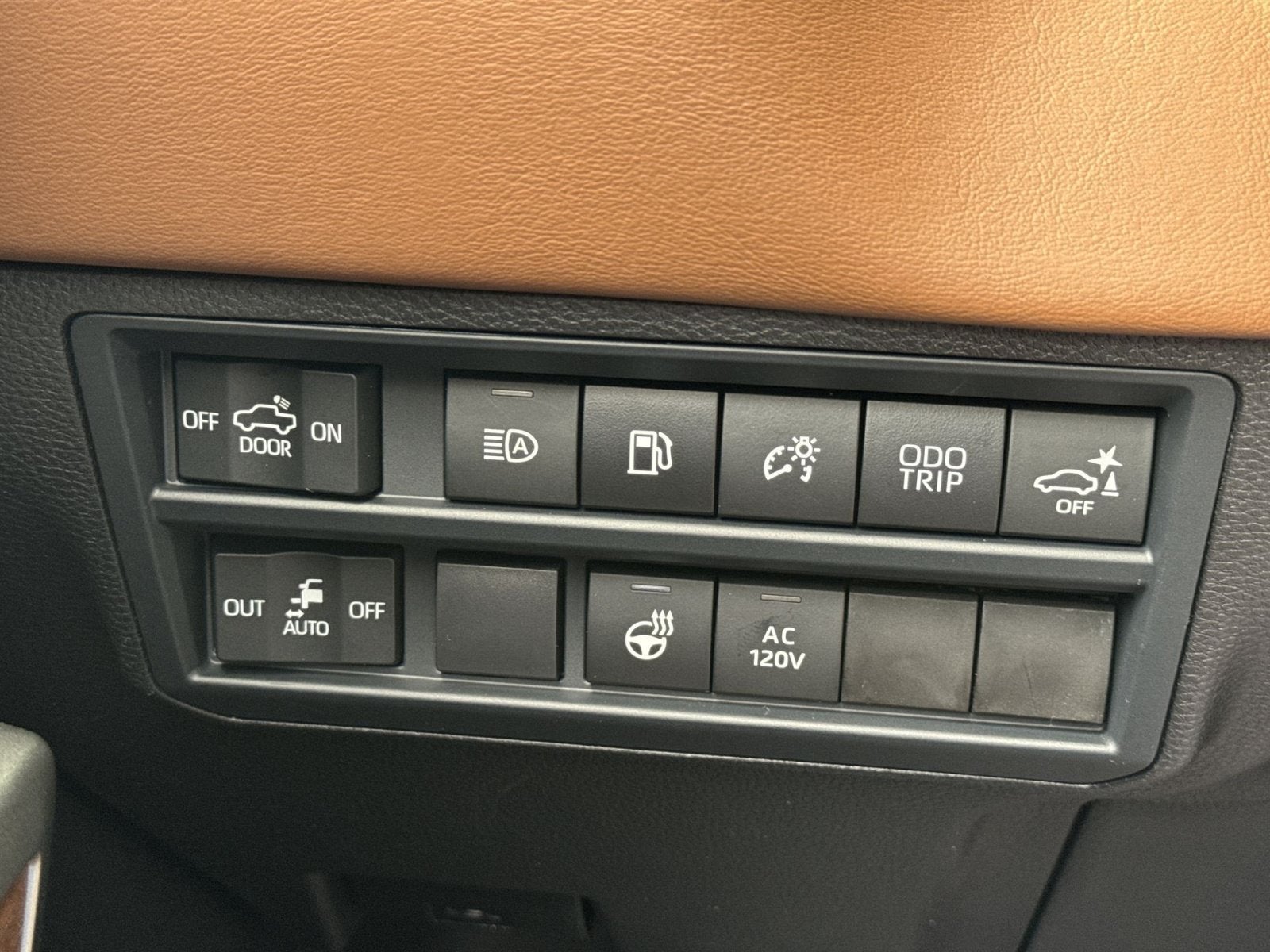 2026 Toyota Tundra Hybrid 1794 Edition
