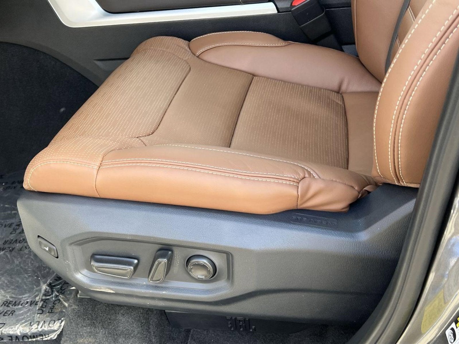 2025 Toyota Tundra Hybrid 1794 Edition