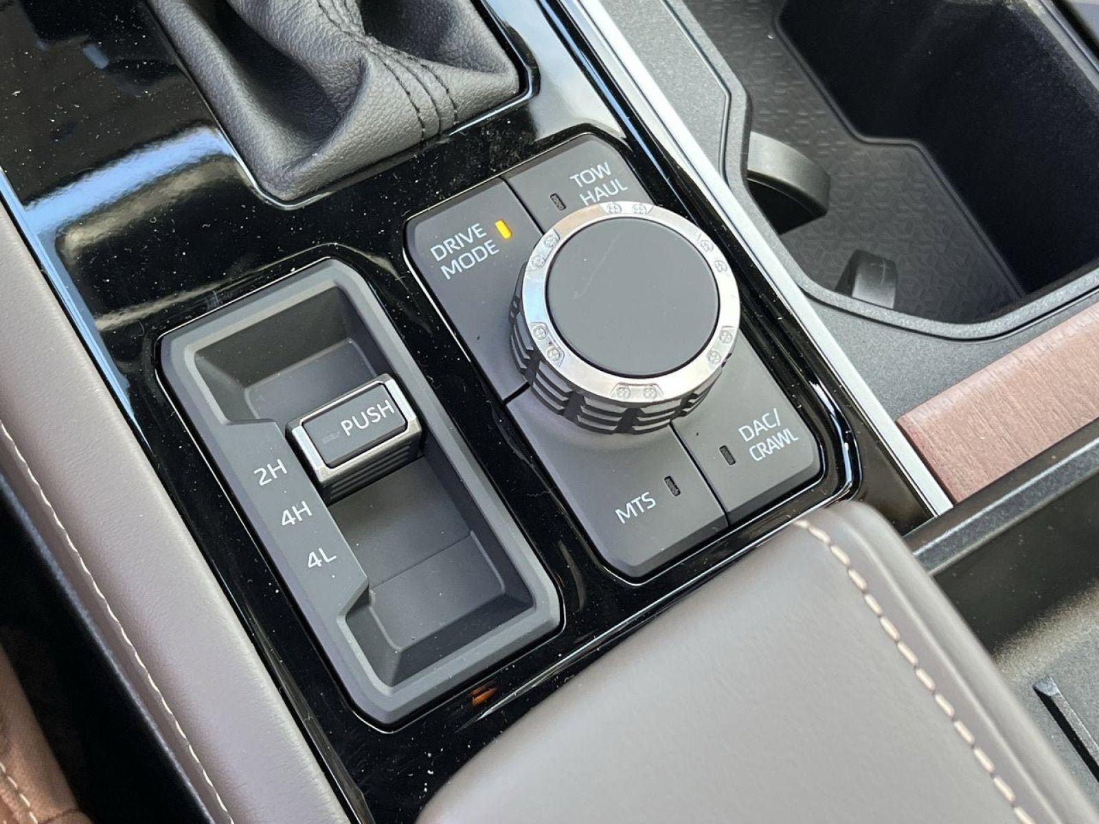 2025 Toyota Tundra Hybrid 1794 Edition