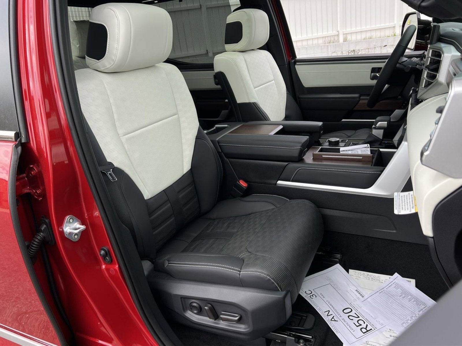 2025 Toyota Tundra Hybrid Capstone