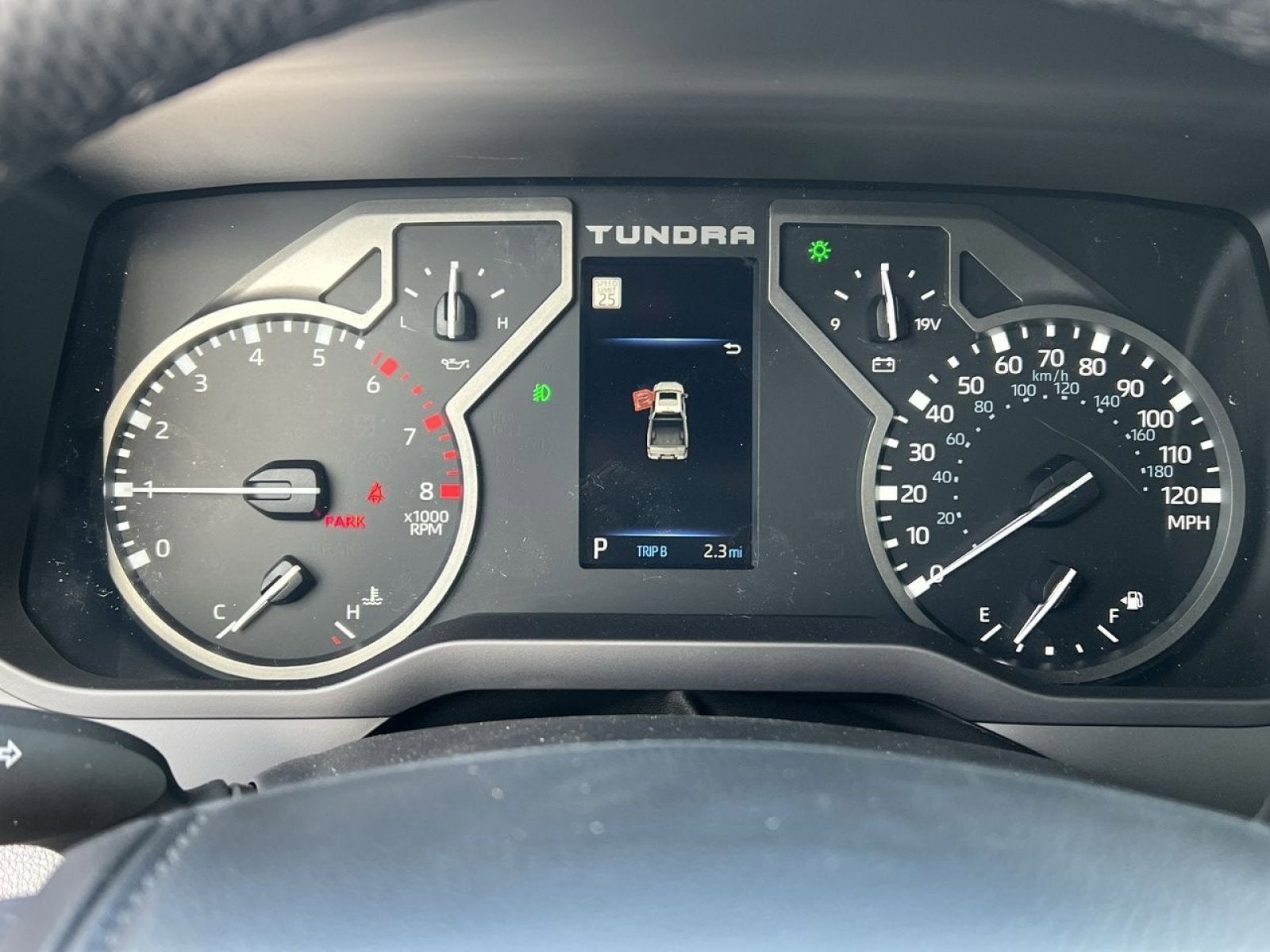 2025 Toyota Tundra SR5