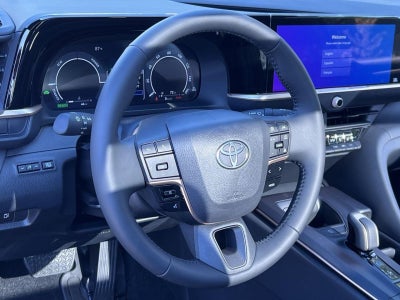 2023 Toyota Toyota Crown Limited