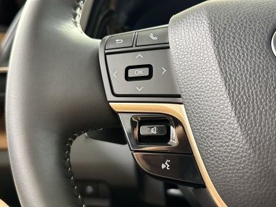 2026 Toyota Crown Signia Limited