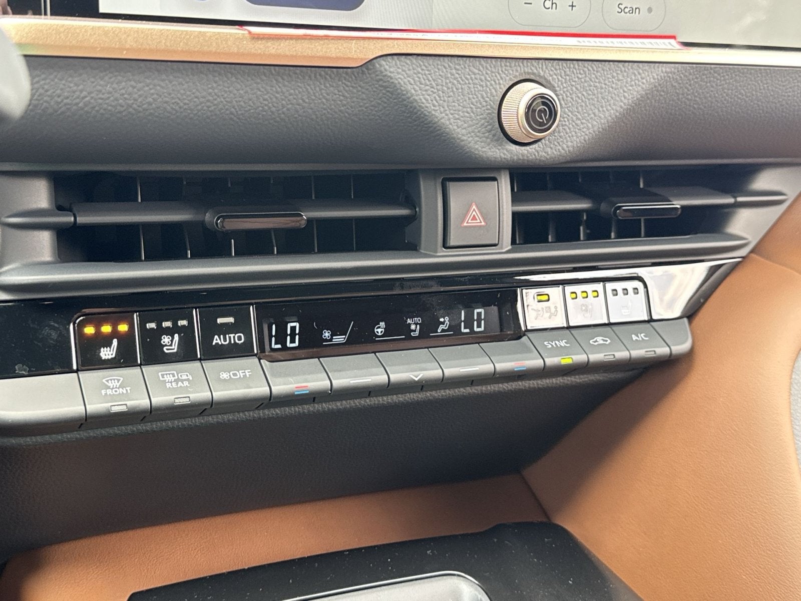 2026 Toyota Crown Signia XLE