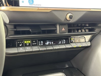 2026 Toyota Crown Signia Limited