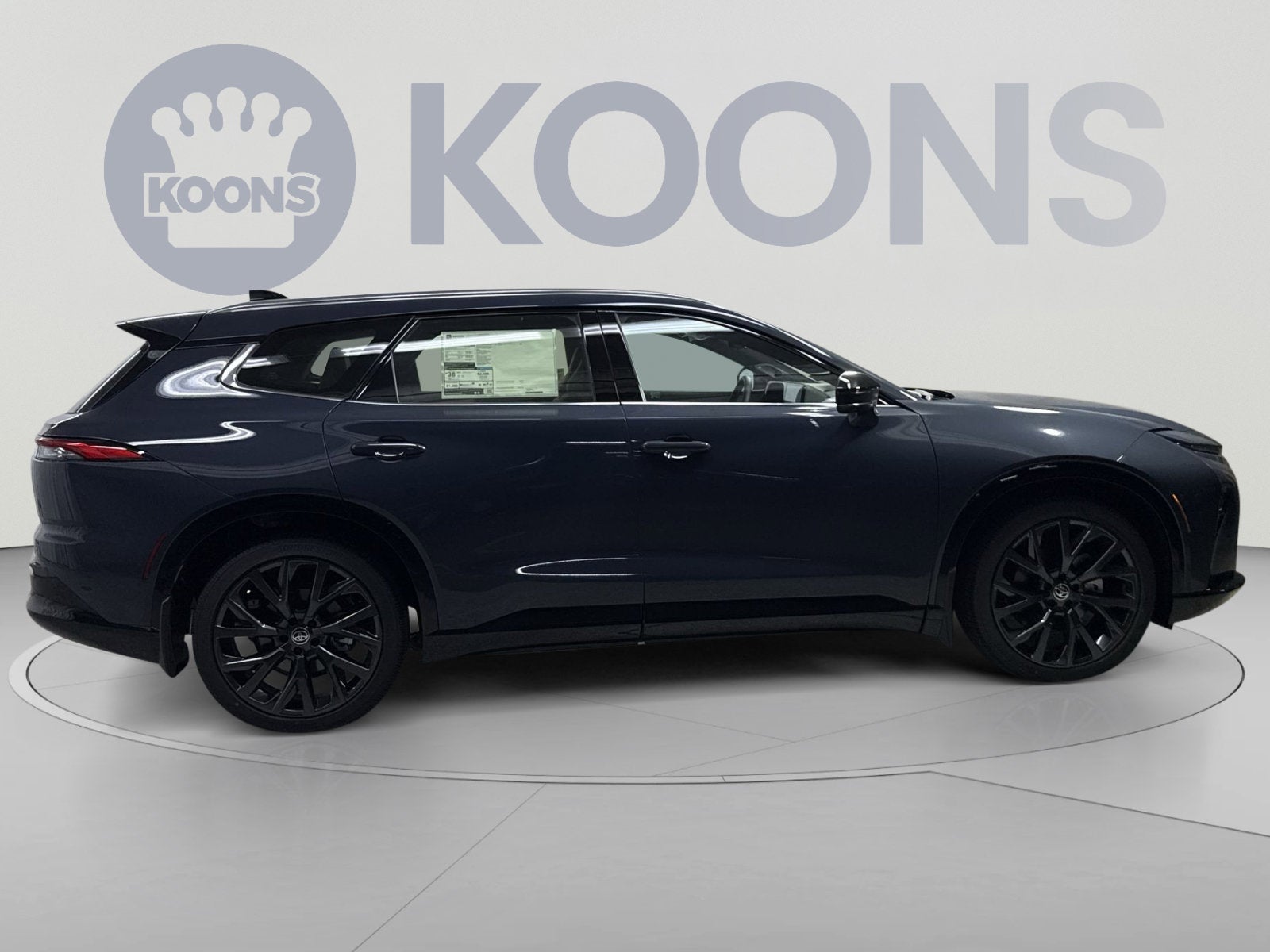2026 Toyota Crown Signia XLE