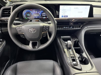 2026 Toyota Crown Signia XLE