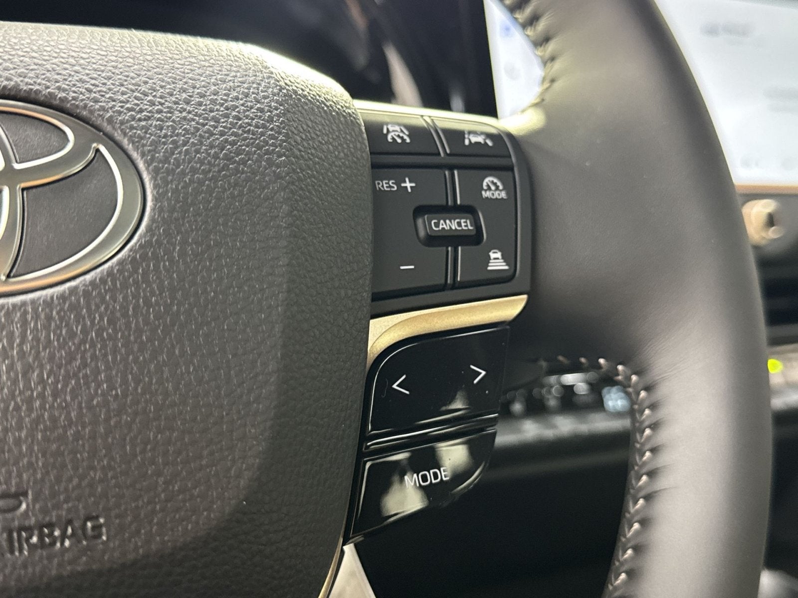 2026 Toyota Crown Signia XLE