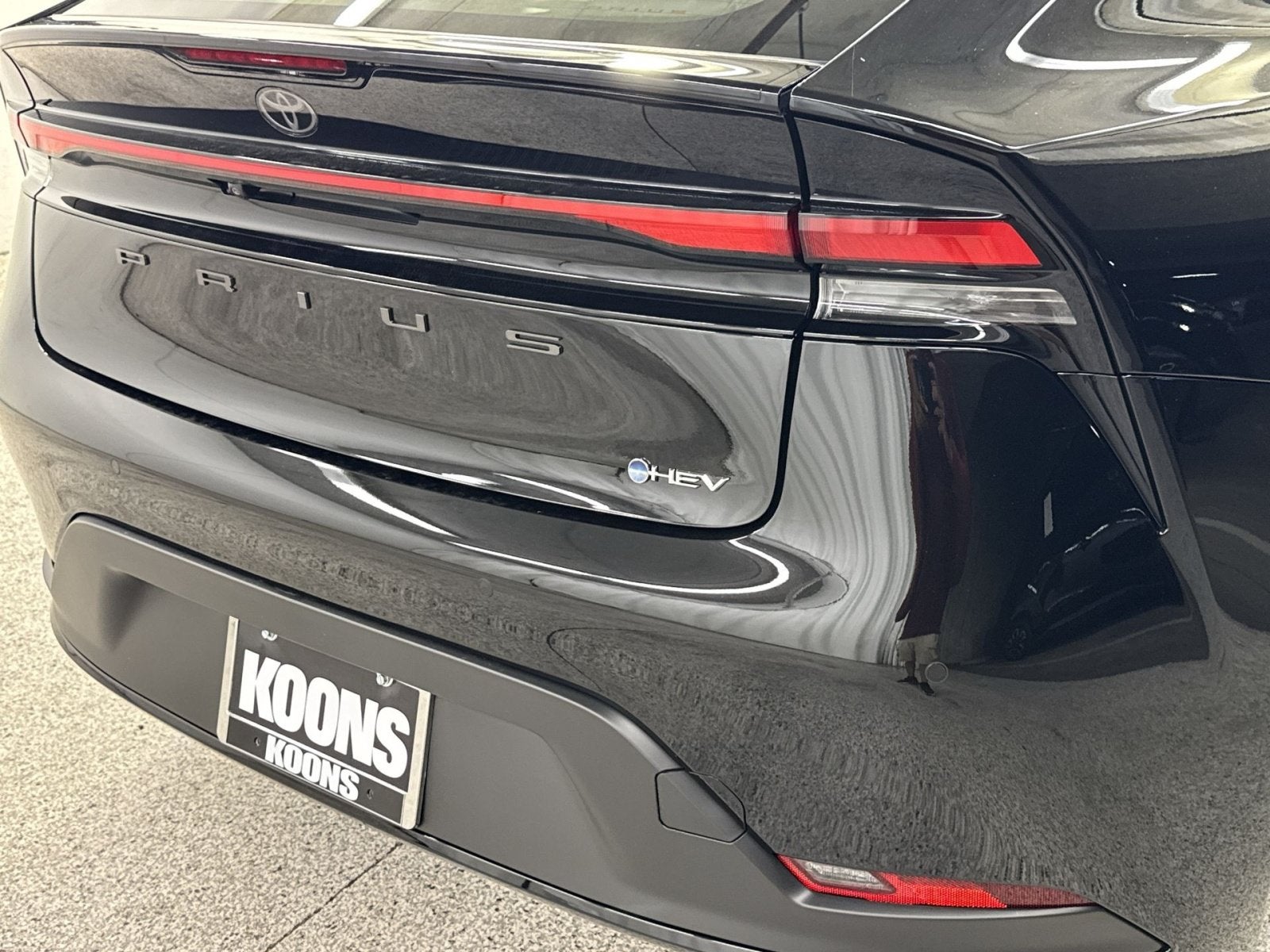 2027 Toyota Prius LE