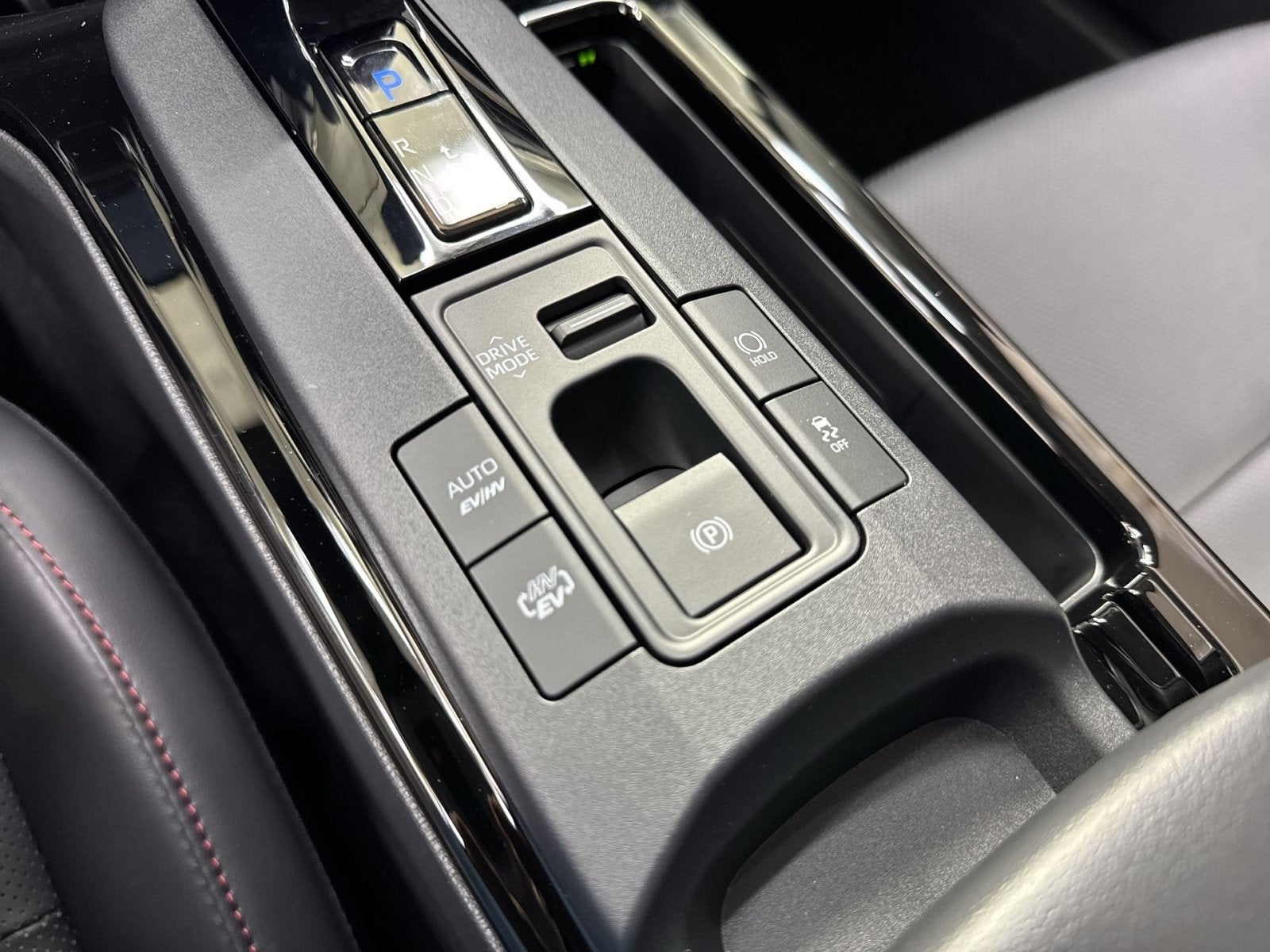 2027 Toyota Prius Plug-In Hybrid XSE Premium