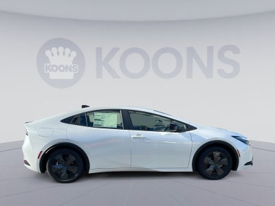 2026 Toyota Prius Plug-In Hybrid SE