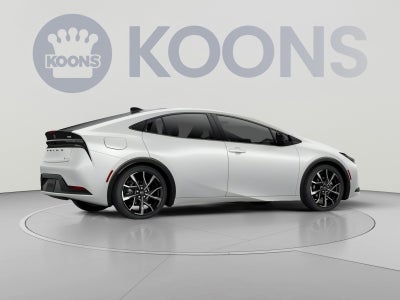 2027 Toyota Prius Plug-In Hybrid SE