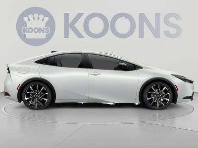 2027 Toyota Prius Plug-In Hybrid SE