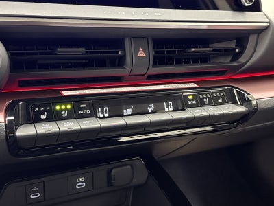 2027 Toyota Prius Plug-In Hybrid XSE Premium
