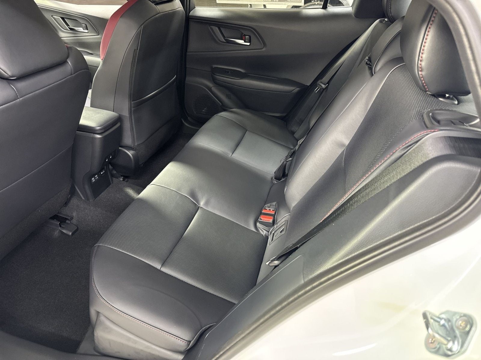 2027 Toyota Prius Plug-In Hybrid XSE Premium