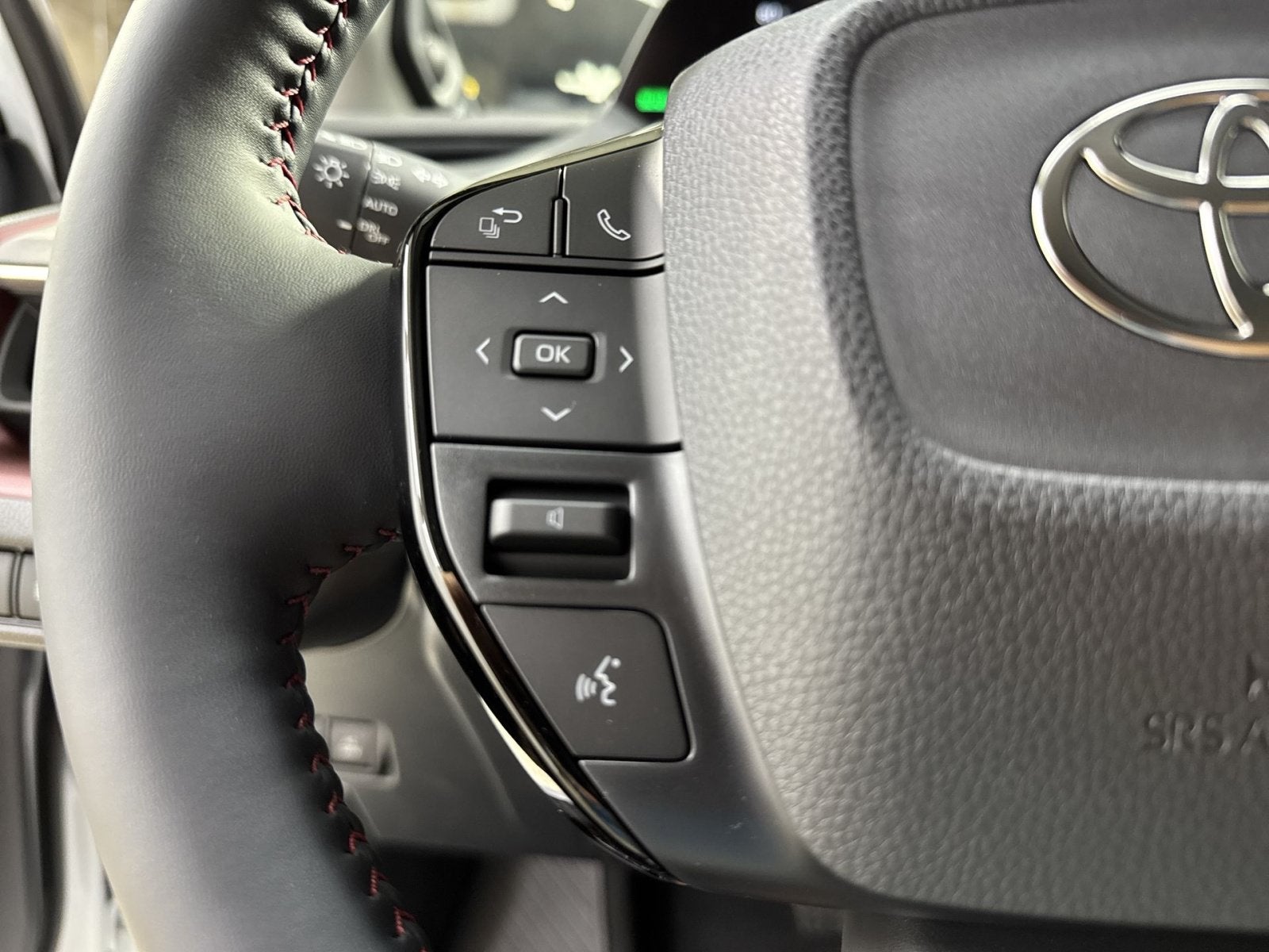 2027 Toyota Prius Plug-In Hybrid XSE Premium