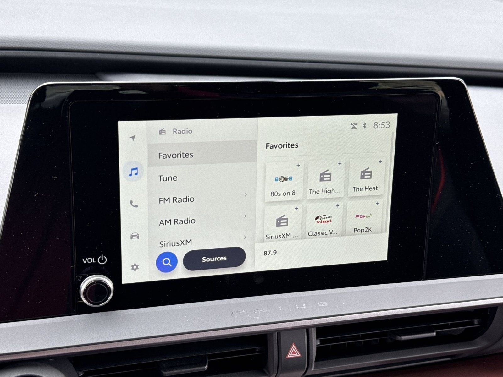 2026 Toyota Prius Plug-in Hybrid SE - Photo 42