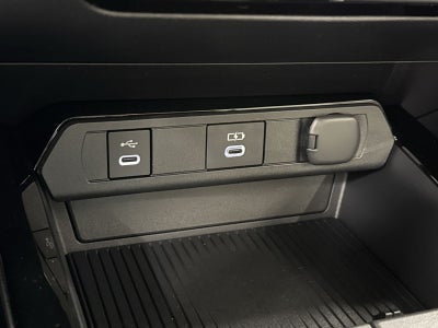 2027 Toyota Prius Plug-In Hybrid XSE Premium