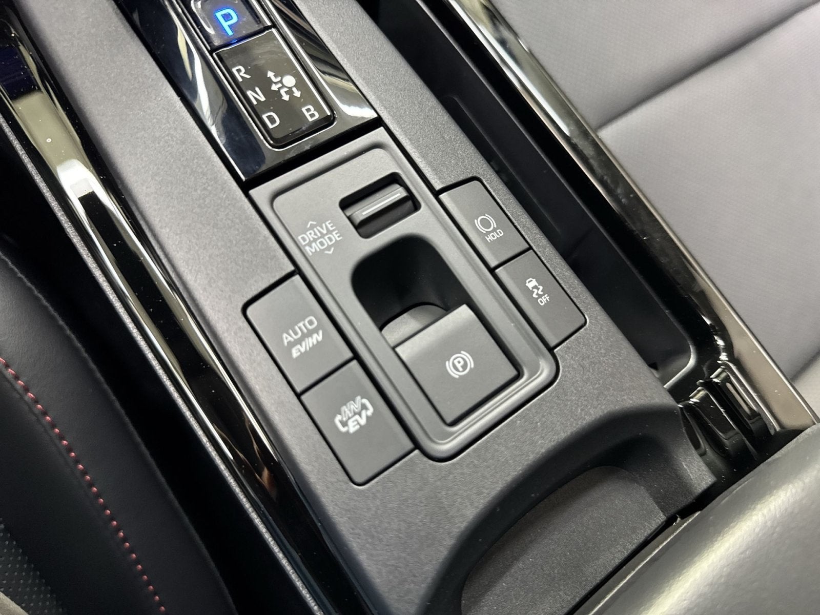 2027 Toyota Prius Plug-In Hybrid XSE Premium