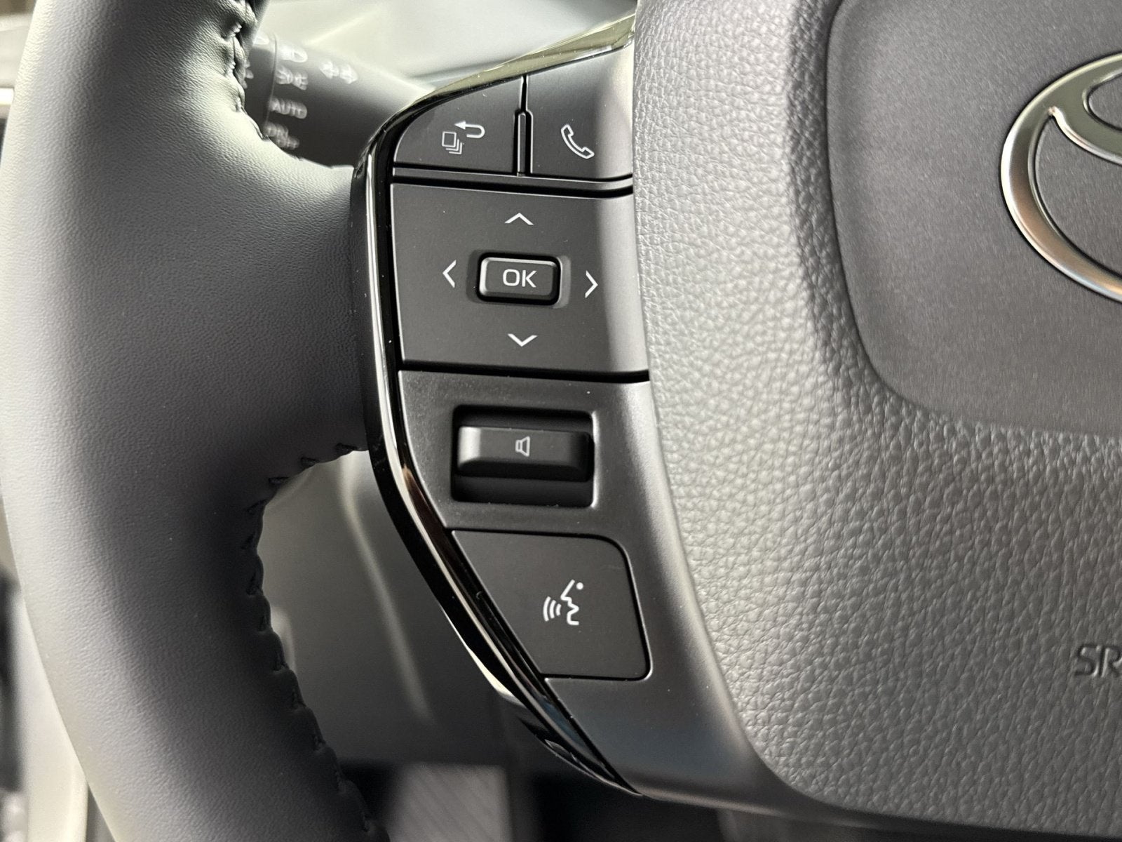 2027 Toyota Prius XLE