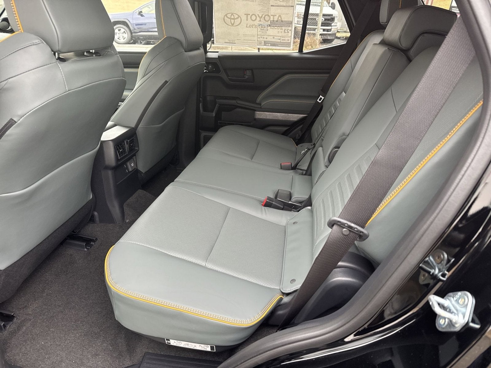 2025 Toyota 4Runner i-FORCE MAX Hybrid Trailhunter