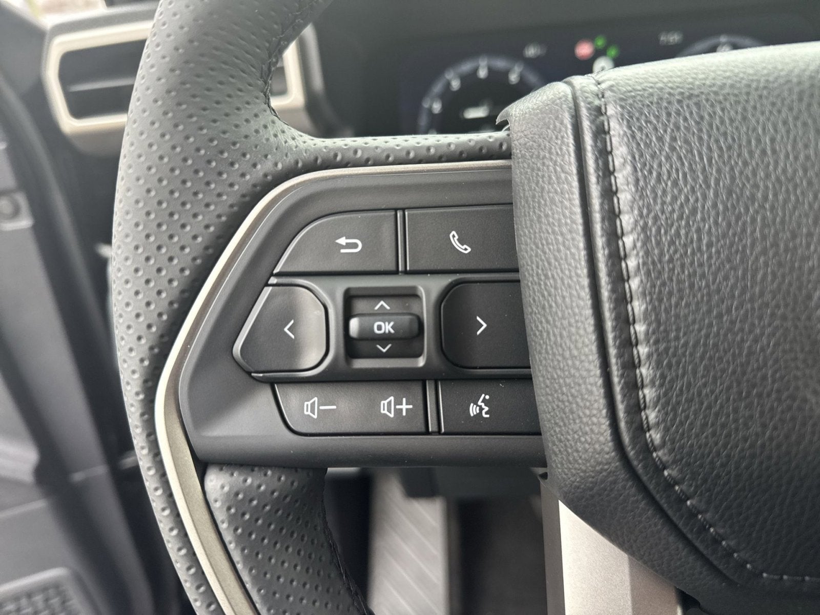 2025 Toyota 4Runner i-FORCE MAX Hybrid Trailhunter